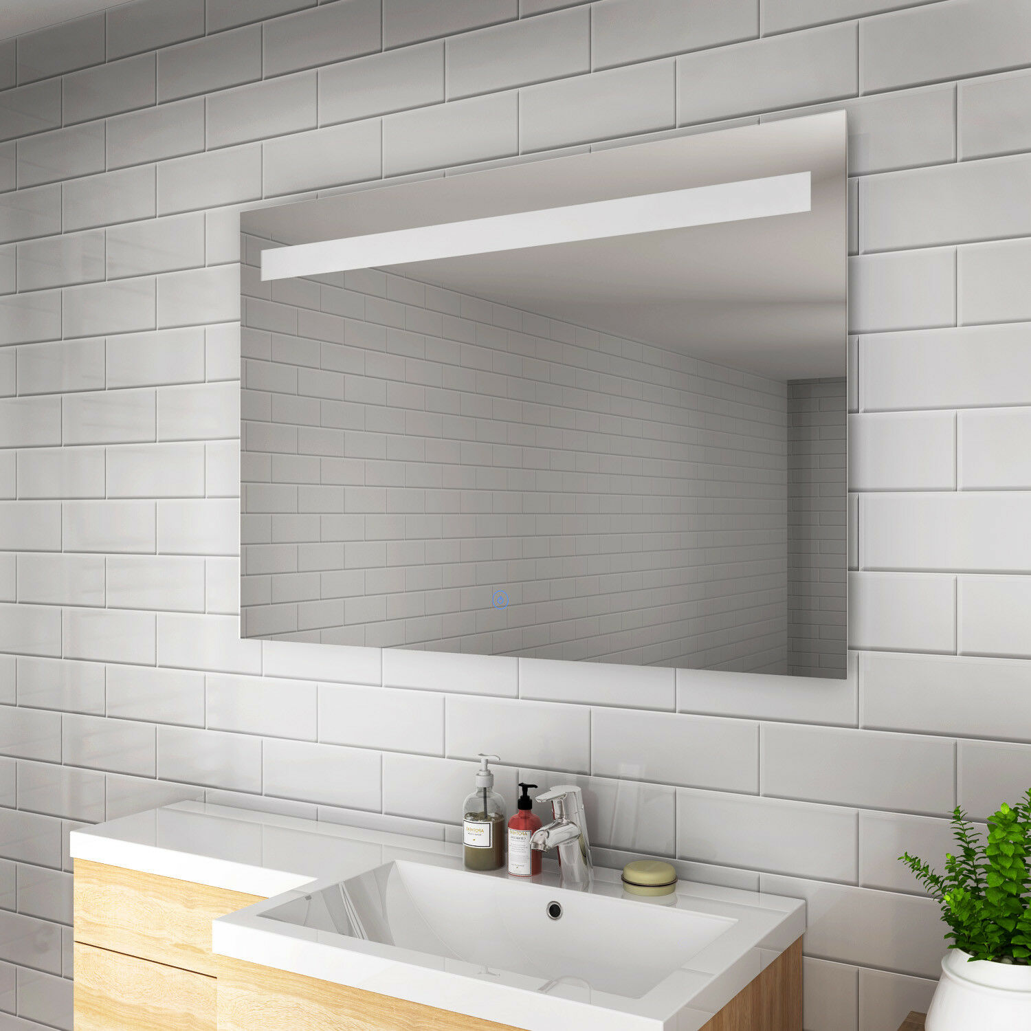 LED Illuminated Bathroom Mirror Demister / Shaver / Touch /Swith